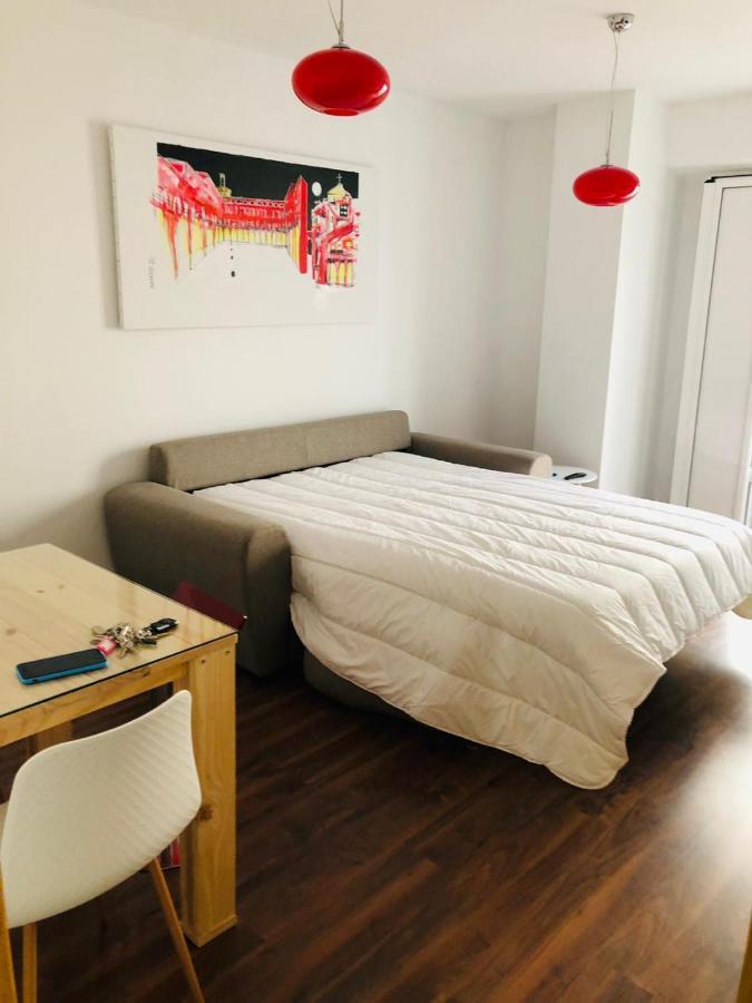 Apartamento Renacimiento Con Garaje 巴达霍斯 外观 照片
